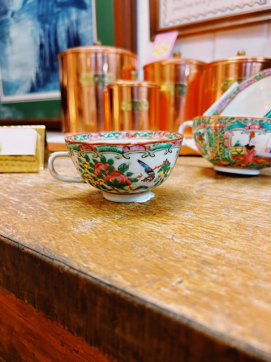 Rose Medallion Teacup