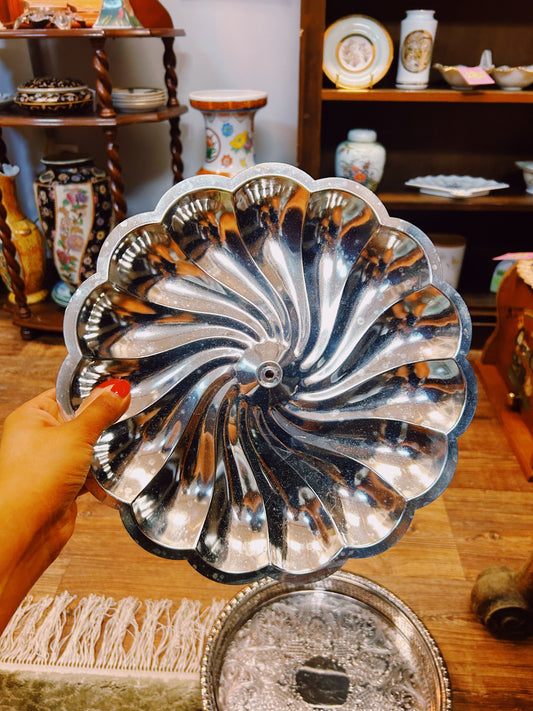 Silver Spiral Tray