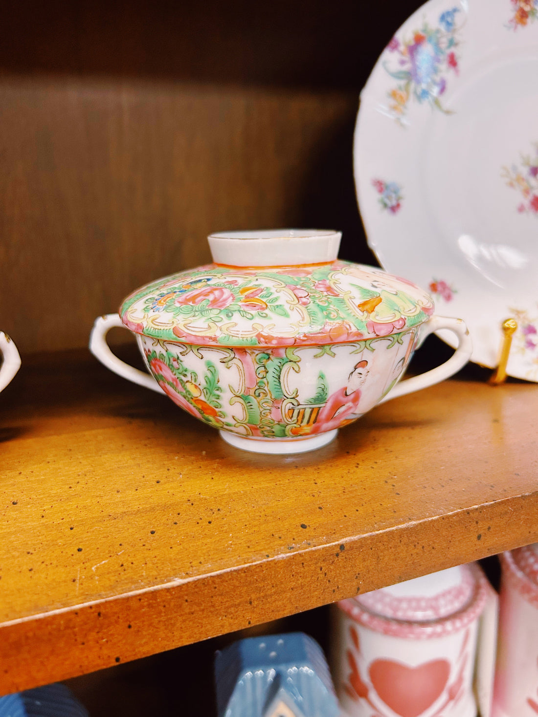 Rose Medallion Soup Cup & Lid (2)