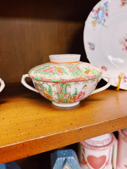 Rose Medallion Soup Cup & Lid (2)